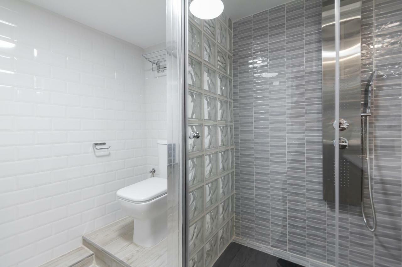 Luna Apartment Madrid Eksteriør billede